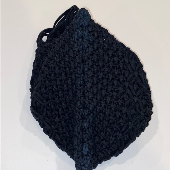 Macrame Purse - Picture 5 of 6